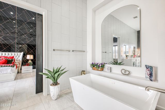 6328 CAMINO PINON Place, El Paso, TX 79932