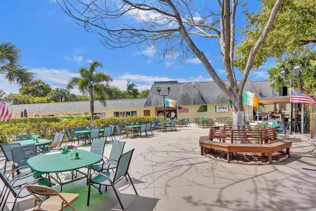 201 NW 76th Avenue 203, Margate, FL 33063