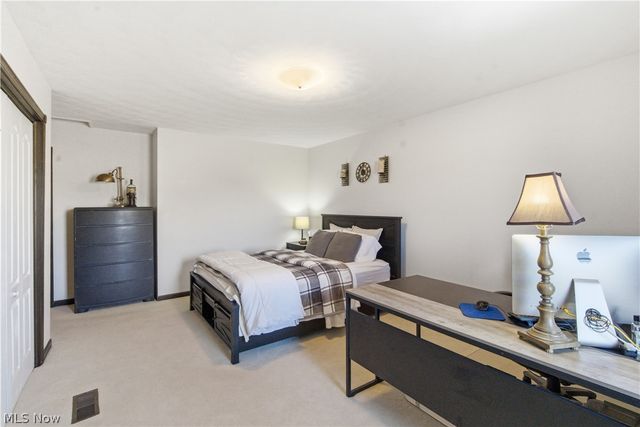 52450 Tower Road, Cumberland, OH 43732