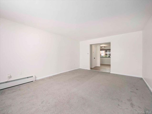 27 Tanager Road 2702, Monroe, NY 10950