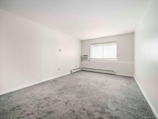 27 Tanager Road 2702, Monroe, NY 10950