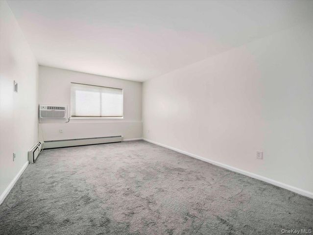27 Tanager Road 2702, Monroe, NY 10950