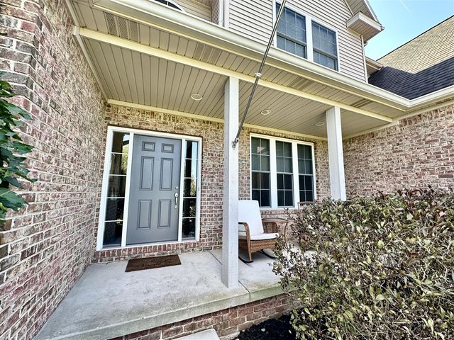 12868 Burgandy Drive, South Lyon, MI 48178