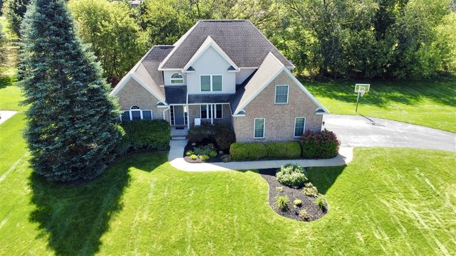 12868 Burgandy Drive, South Lyon, MI 48178