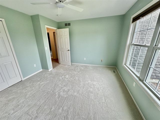 12868 Burgandy Drive, South Lyon, MI 48178