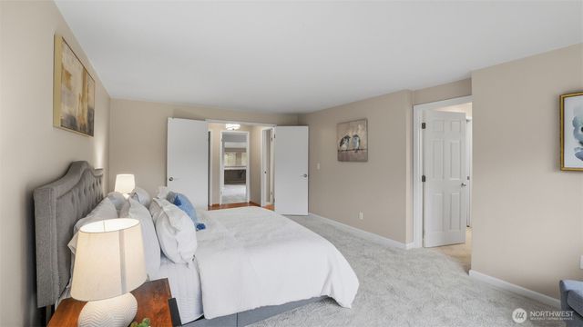 16751 154th Avenue SE, Renton, WA 98058