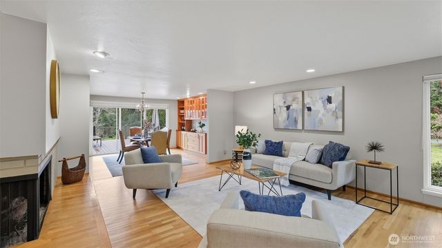 16751 154th Avenue SE, Renton, WA 98058