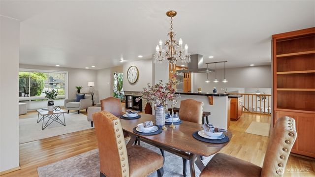 16751 154th Avenue SE, Renton, WA 98058