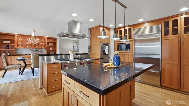 16751 154th Avenue SE, Renton, WA 98058