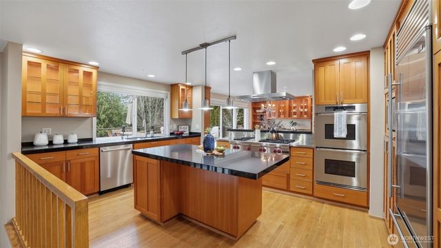 16751 154th Avenue SE, Renton, WA 98058