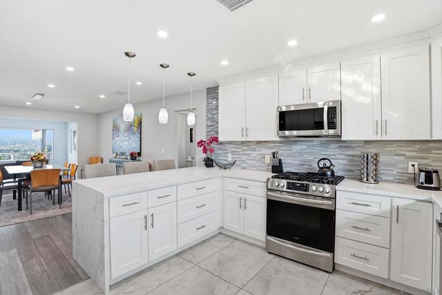 361 Murray Dr., El Cajon, CA 92020