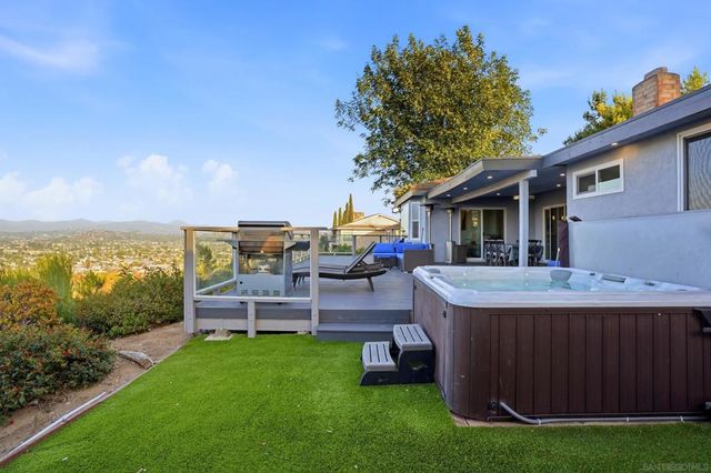 361 Murray Dr., El Cajon, CA 92020