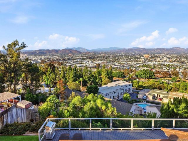 361 Murray Dr., El Cajon, CA 92020