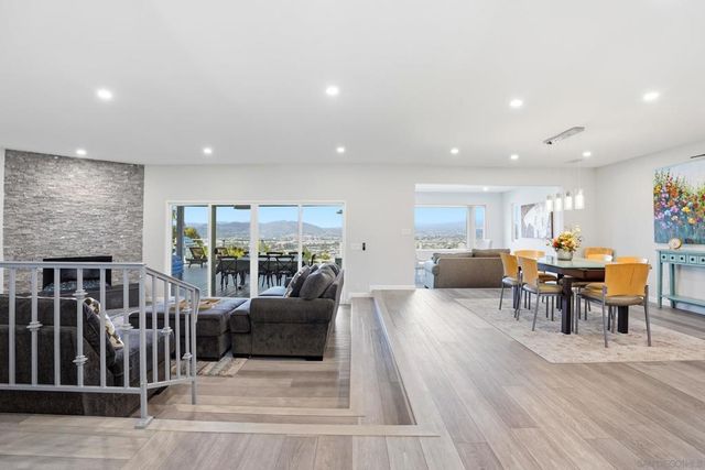 361 Murray Dr., El Cajon, CA 92020