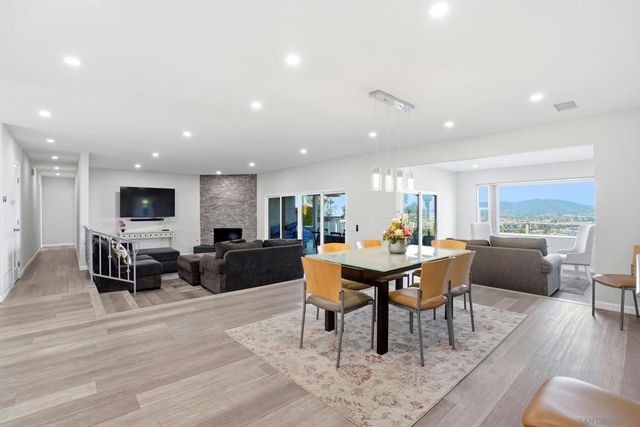 361 Murray Dr., El Cajon, CA 92020