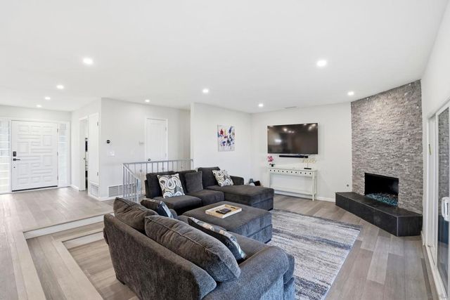 361 Murray Dr., El Cajon, CA 92020