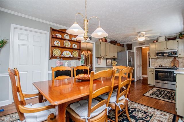 3191 Cedardale Drive, Douglasville, GA 30135