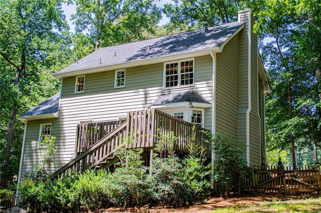 3191 Cedardale Drive, Douglasville, GA 30135