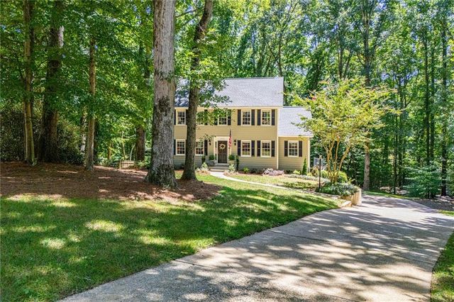 3191 Cedardale Drive, Douglasville, GA 30135