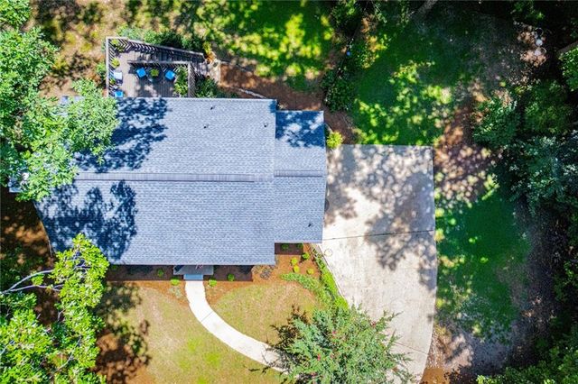 3191 Cedardale Drive, Douglasville, GA 30135