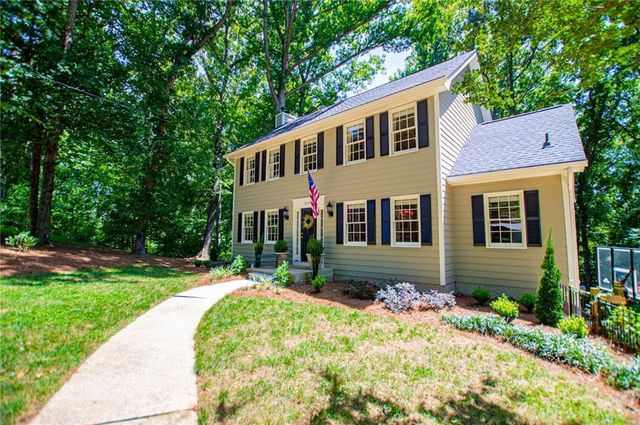 3191 Cedardale Drive, Douglasville, GA 30135