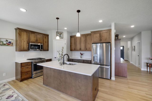 342 Emmy Lane, Hanover, MN 55341