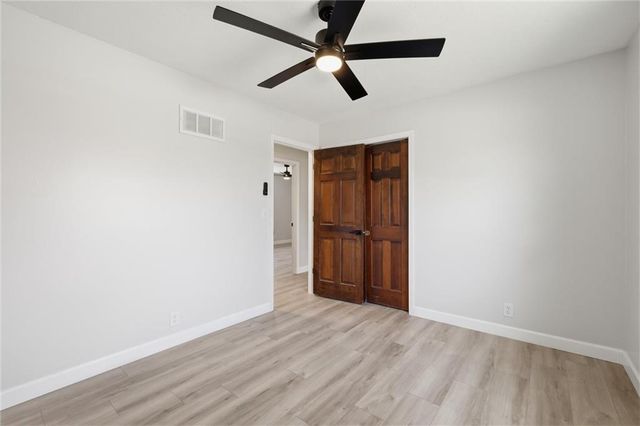 2201 Marvonne Road, Lawrence, KS 66047