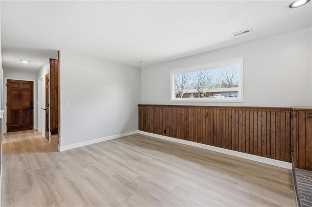 2201 Marvonne Road, Lawrence, KS 66047