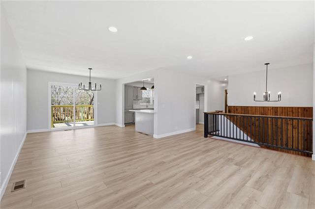 2201 Marvonne Road, Lawrence, KS 66047