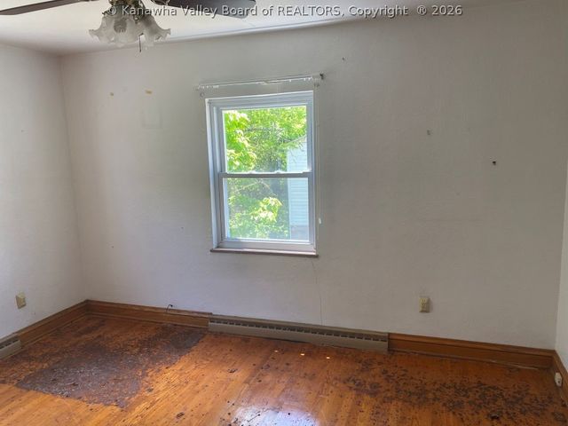 914 Lincoln Drive, South Charleston, WV 25309