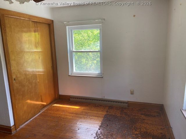 914 Lincoln Drive, South Charleston, WV 25309