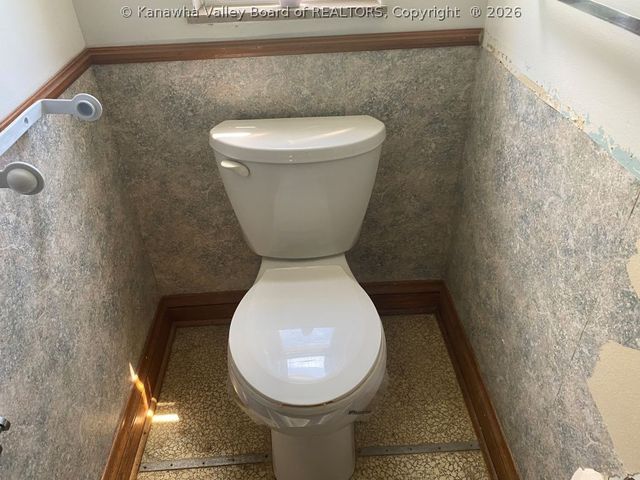 914 Lincoln Drive, South Charleston, WV 25309