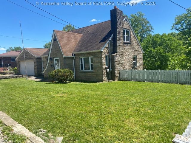 914 Lincoln Drive, South Charleston, WV 25309