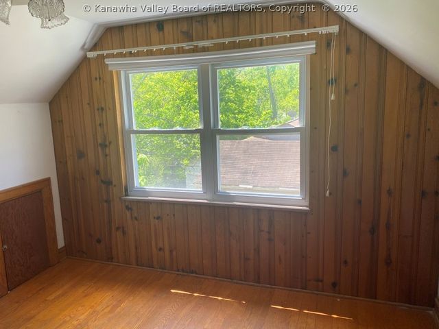 914 Lincoln Drive, South Charleston, WV 25309
