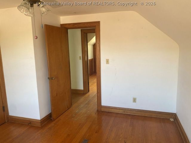 914 Lincoln Drive, South Charleston, WV 25309