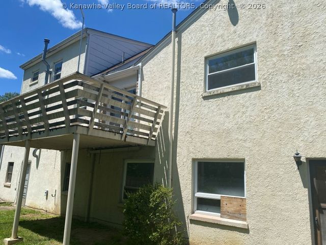 914 Lincoln Drive, South Charleston, WV 25309
