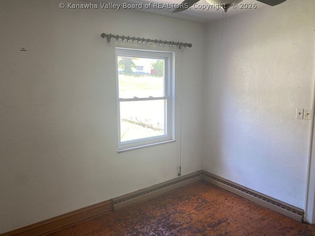 914 Lincoln Drive, South Charleston, WV 25309