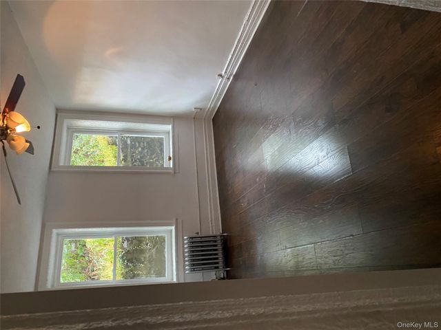154 Radford Street 1F, Yonkers, NY 10705