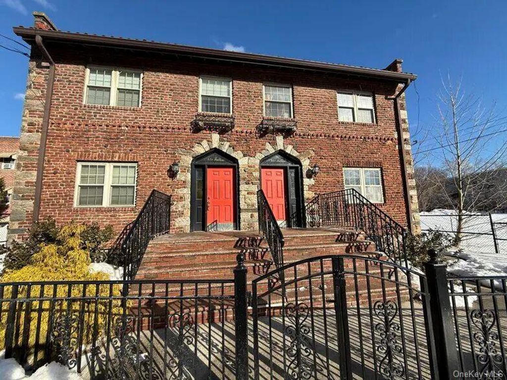 421-423 S Fulton, Mount Vernon, NY 10553