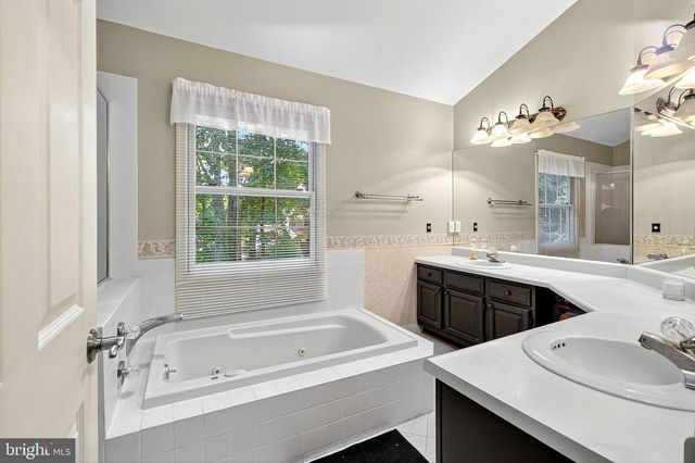 104 RED OAK DR, Dover, DE 19904
