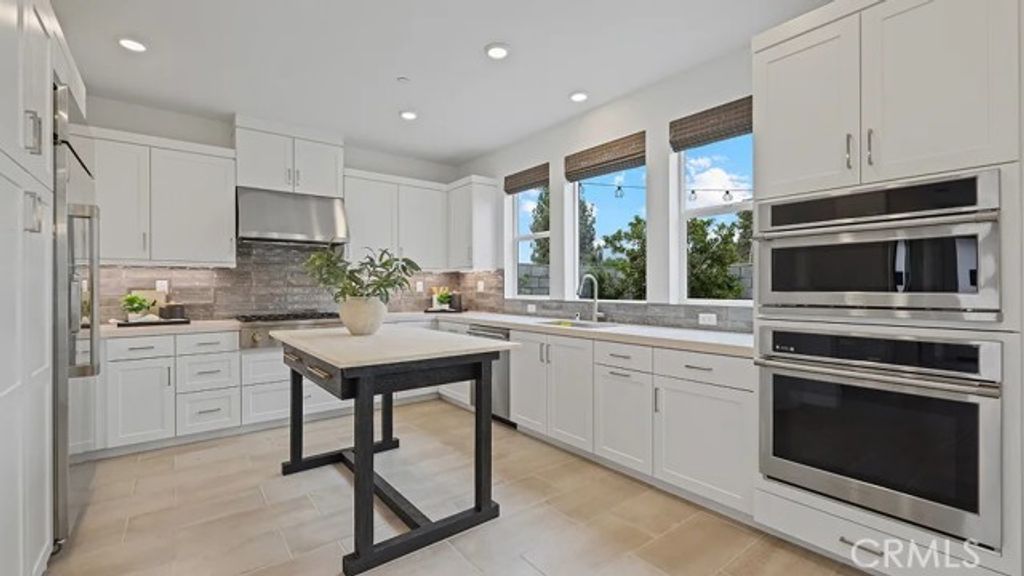 1025 Citron Road, Fullerton, CA 92835