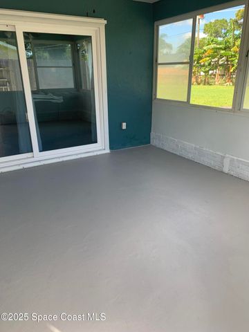 2101 Acacia Street NE, Palm Bay, FL 32905