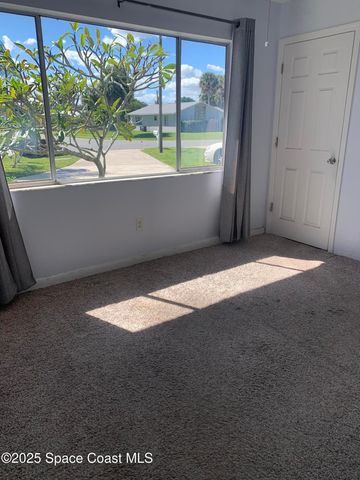 2101 Acacia Street NE, Palm Bay, FL 32905