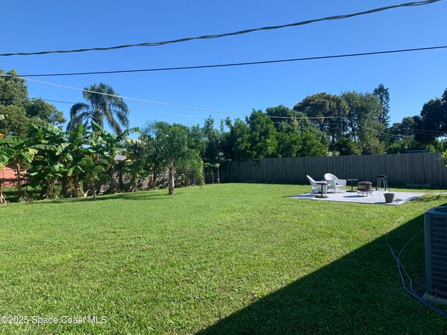 2101 Acacia Street NE, Palm Bay, FL 32905