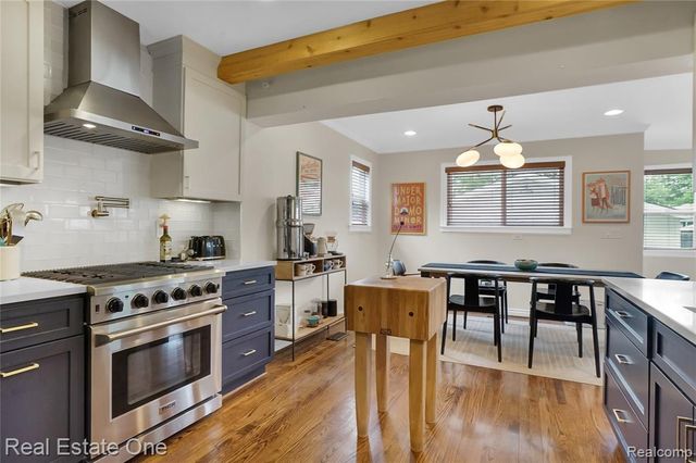 705 N Dorchester Avenue, Royal Oak, MI 48067