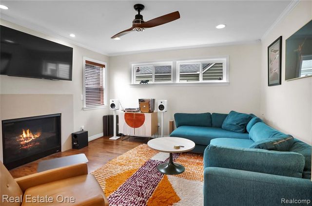 705 N Dorchester Avenue, Royal Oak, MI 48067