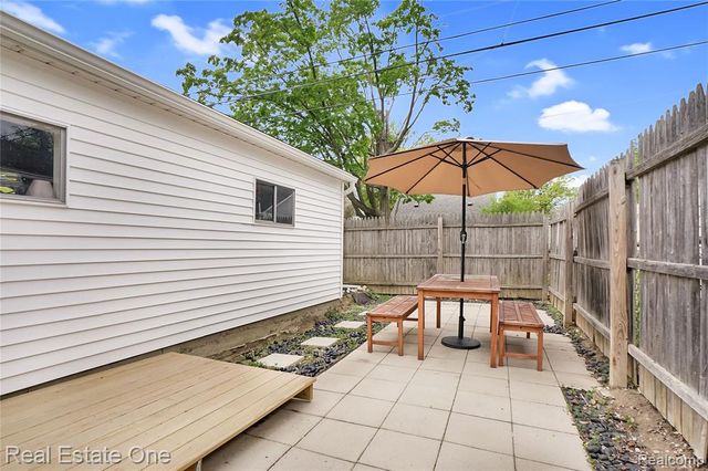 705 N Dorchester Avenue, Royal Oak, MI 48067