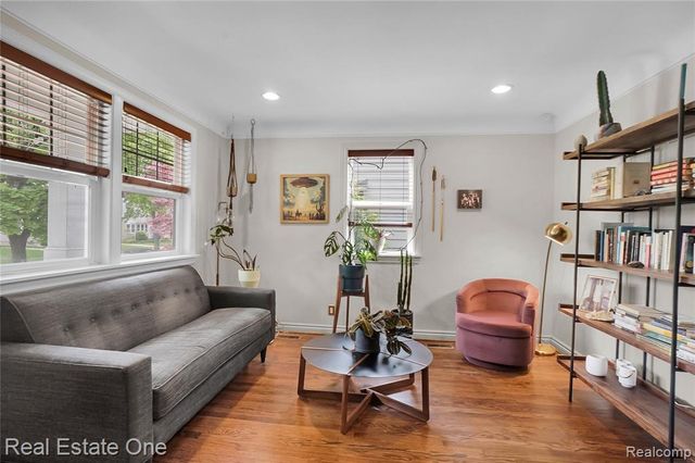 705 N Dorchester Avenue, Royal Oak, MI 48067