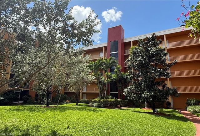 2366 E Mall DR 414, Fort Myers, FL 33901