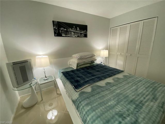 2366 E Mall DR 414, Fort Myers, FL 33901